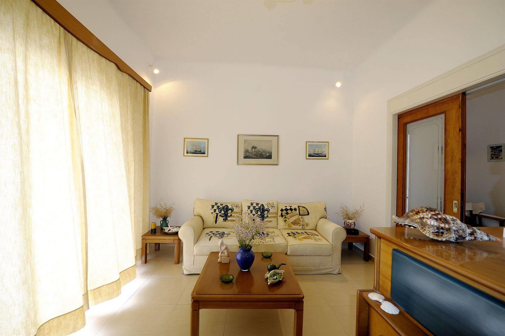 Corali Hotel Adamantas  Zewnętrze zdjęcie