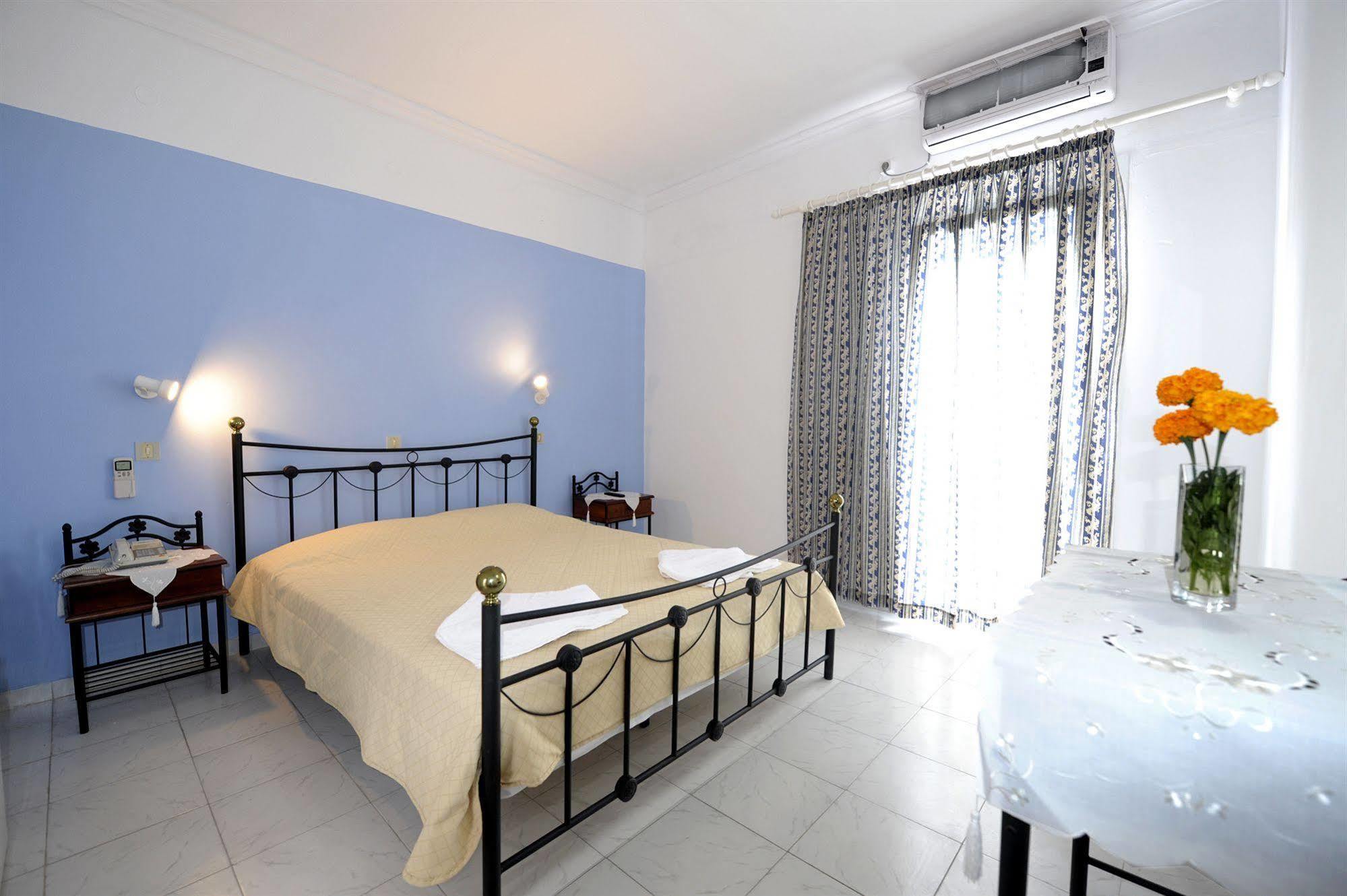 Corali Hotel Adamantas  Zewnętrze zdjęcie