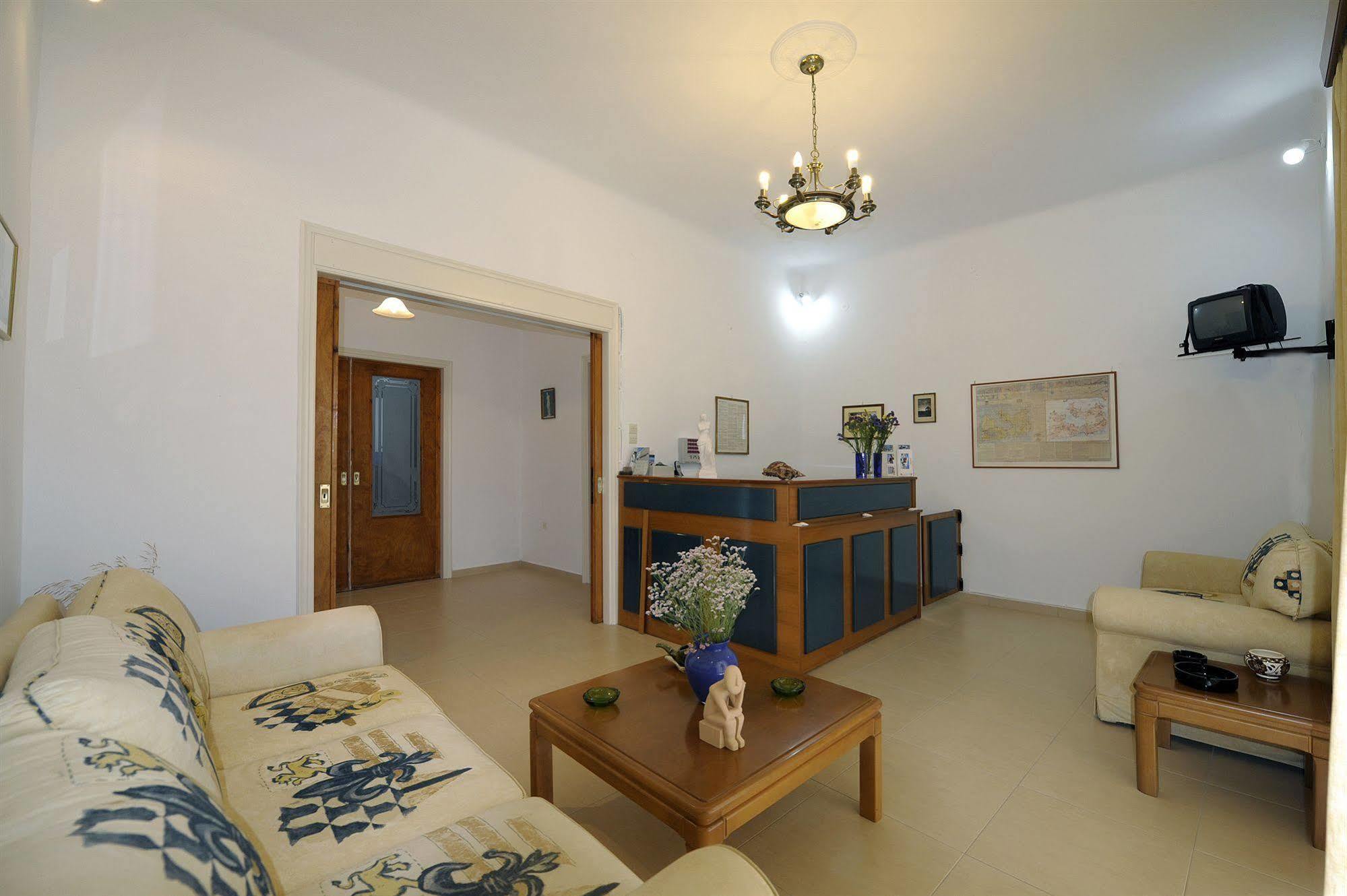 Corali Hotel Adamantas  Zewnętrze zdjęcie